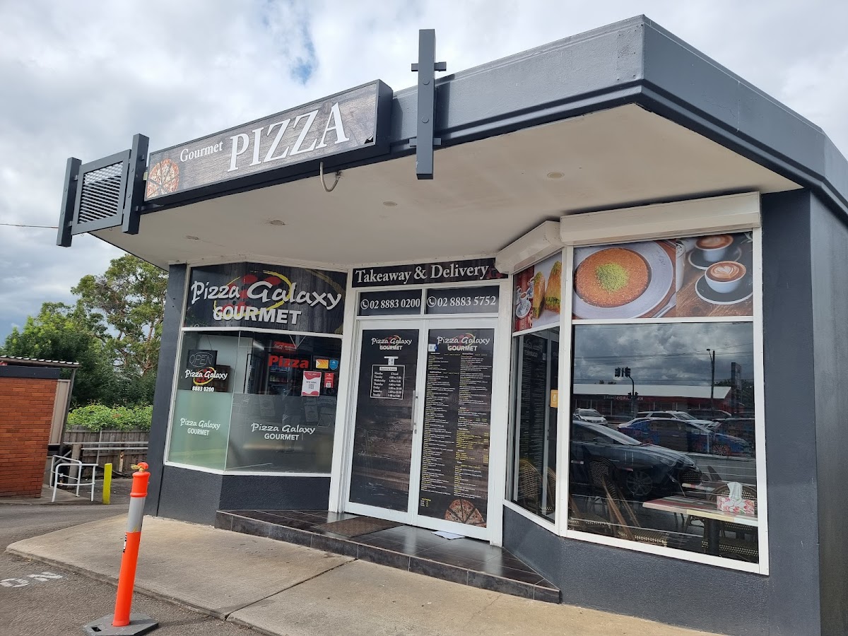 Pizza Galaxy